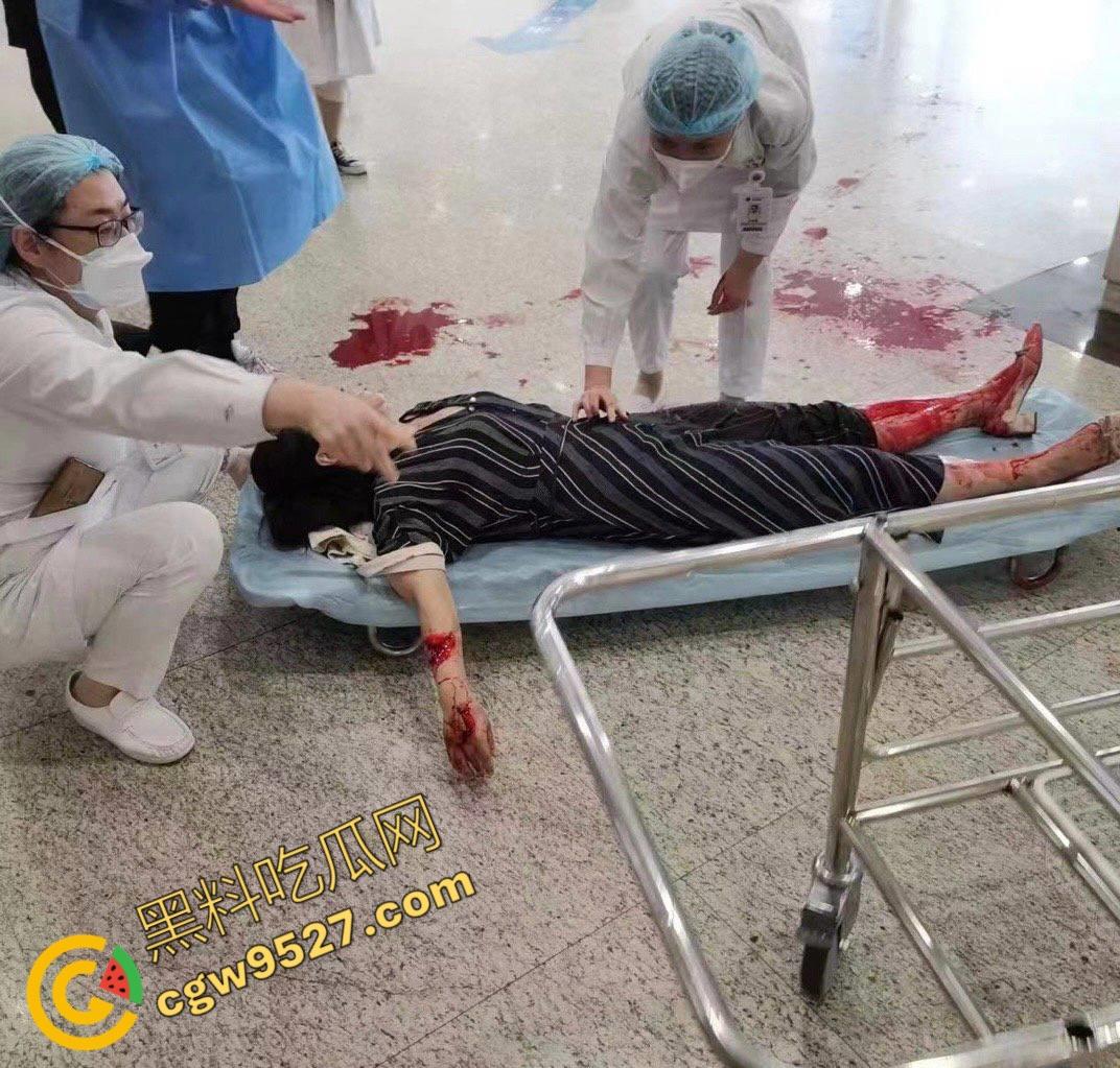 天津医院杀疯了！5个医生1死4重伤，鲜血染红医院走廊，这是有多大的仇恨啊？  第10张