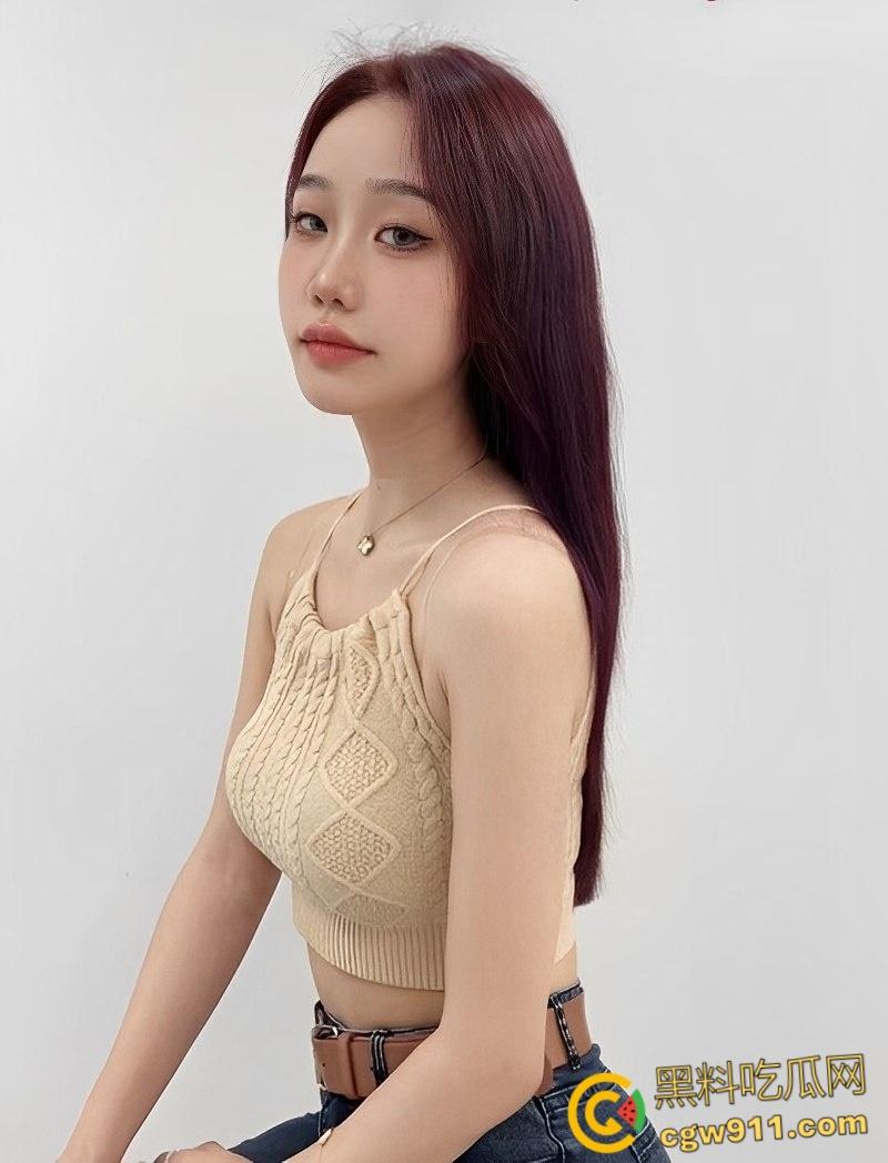 河南银行实习生【张文静】，被男友调教成淫骚母狗，情趣婚纱深喉口爆，露脸自慰SM束缚，玩法超淫！  第4张