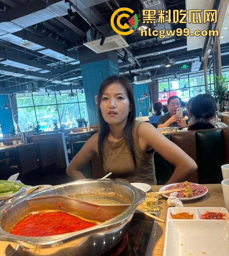 山东临沂熟女人妻【乔从会】出轨偷情被发现，丈夫一气之下将其性爱图片视频曝光！  第2张