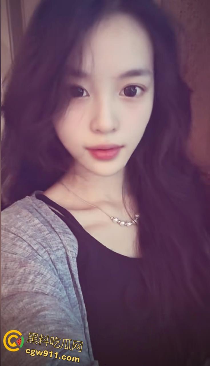 湖南衡阳销售【蒋菲】，瞒男友成客户小母狗，应酬陪睡车震口交，女上骑乘榨精巨乳乱甩，还被感染上梅毒！  第4张