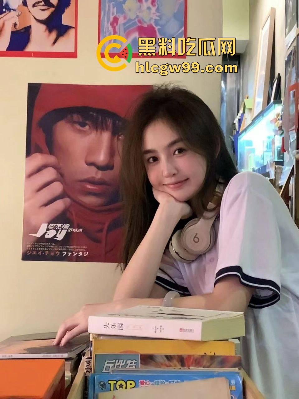 杭州美院【孙娜娜】白天射箭美少女晚上土豪专属母狗，户外露出极品美乳，回酒店换上黑丝制服撅屁股被干！  第5张