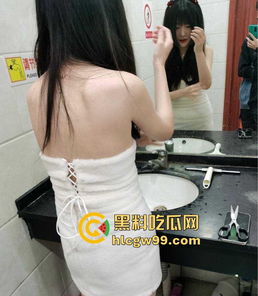 杭州美院【孙娜娜】白天射箭美少女晚上土豪专属母狗，户外露出极品美乳，回酒店换上黑丝制服撅屁股被干！  第6张