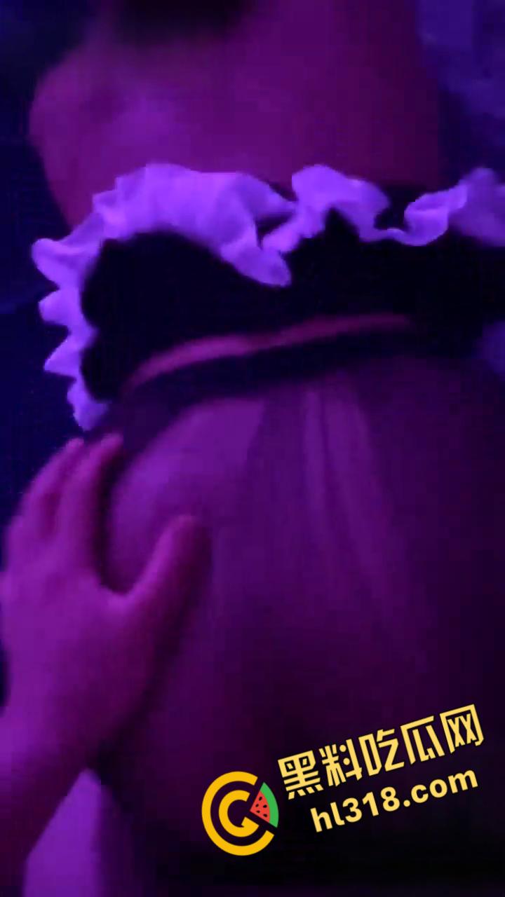 湖北师范大学【曾晓婷】，模样清纯得像个邻家妹妹，但骨子里骚得要命，被22厘米巨物捣得乱颤 !  第8张