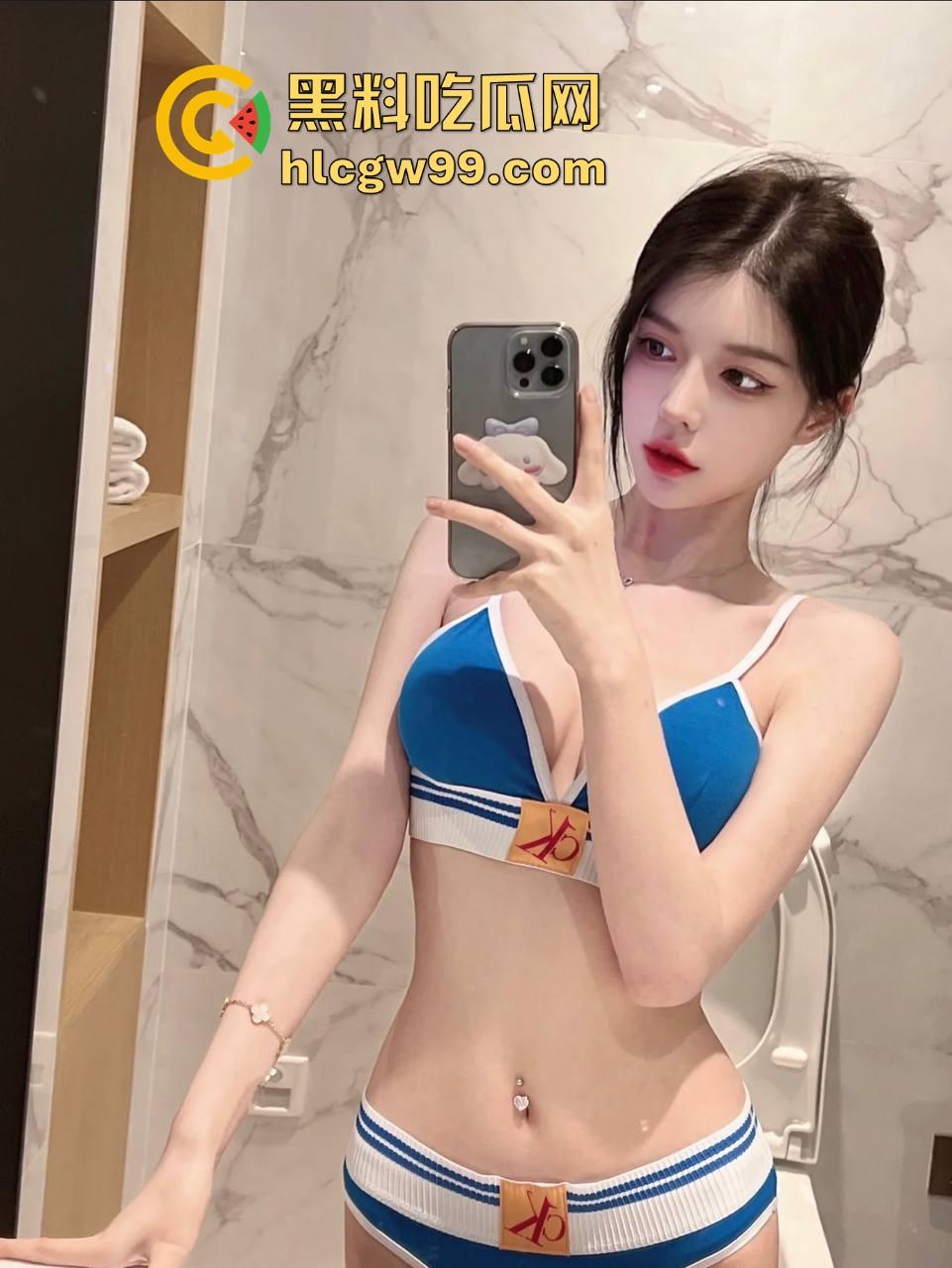 KTV地下室的阳痿现场，妹子全力助攻黑丝高跟架肩撸，少年望逼空流泪，撸了半小时弟弟却软得像根面条！  第2张