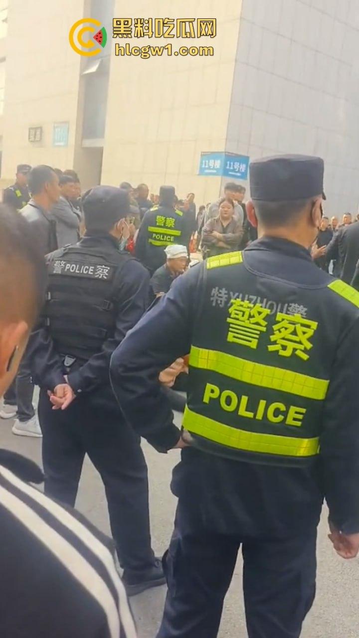 阑尾炎也能要人命？徐州二院割阑尾花费100万人还没了 人财两空家属大闹医院  第7张