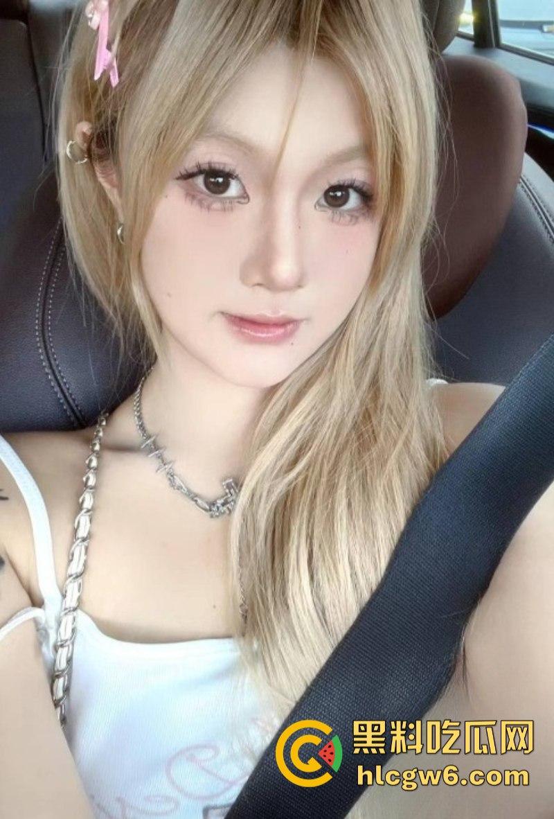 高颜值反差御姐骚货纹身网红【熊熊】与男友啪啪自拍泄密流出 娇小身材爆乳十分性感！  第1张