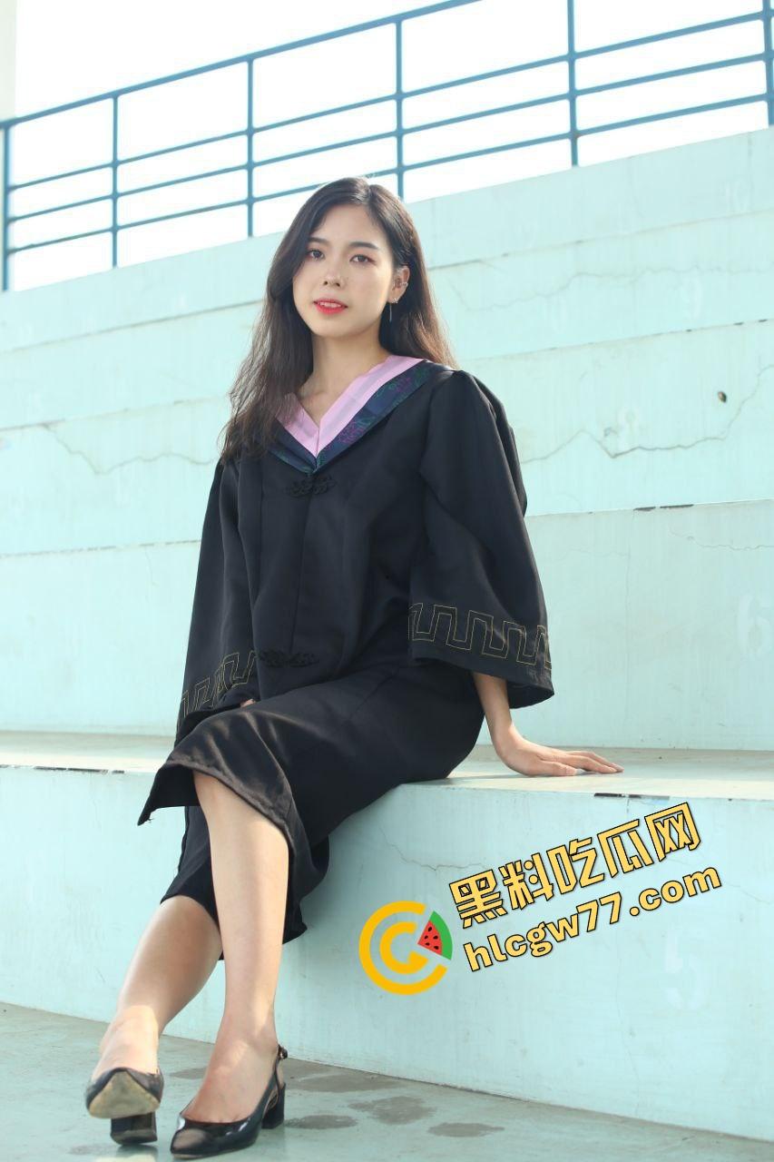 新东方数学老师【田秋弥】表面严师私下变骚狗，爱被羞辱意淫，高潮主动喊草大力点！  第6张