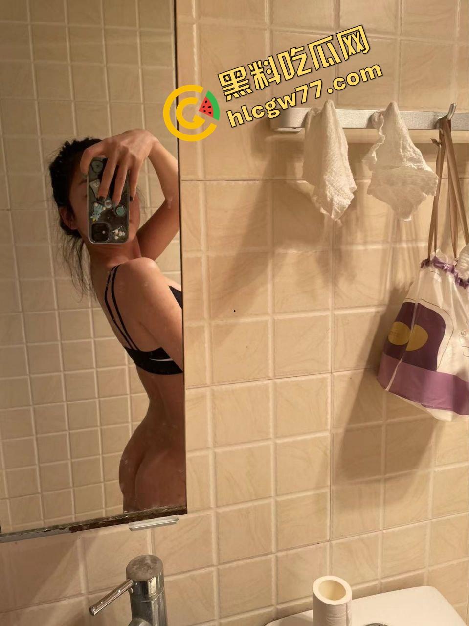 新东方数学老师【田秋弥】表面严师私下变骚狗，爱被羞辱意淫，高潮主动喊草大力点！  第10张