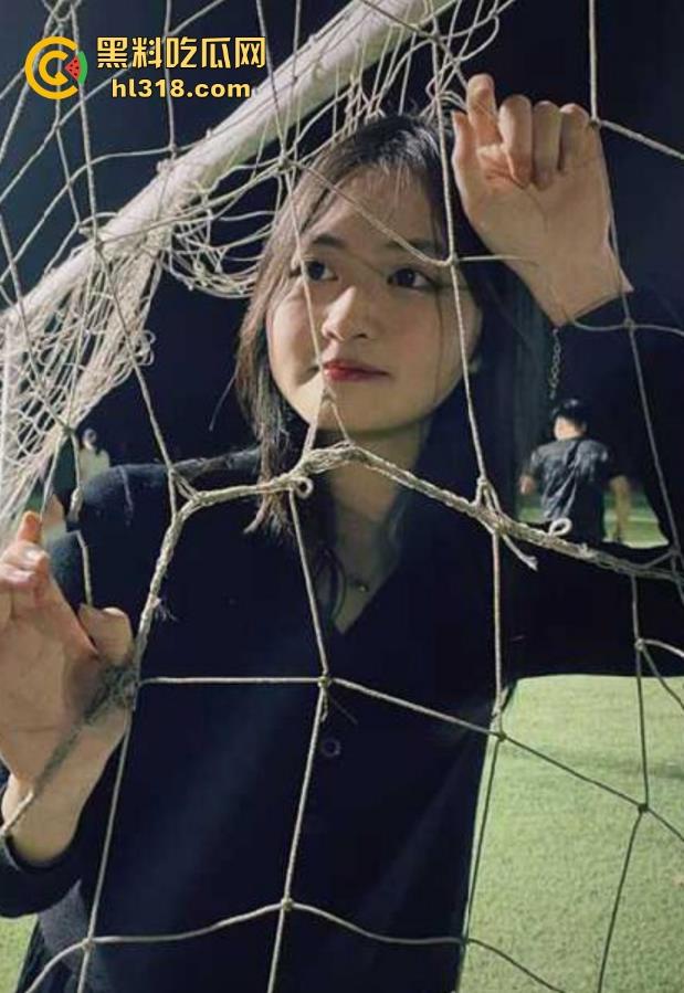 新华学院大二学姐【苏亦妃】网调视频曝光，极品女大化身反差小妖精，掰穴自慰聆听金主调教！  第2张