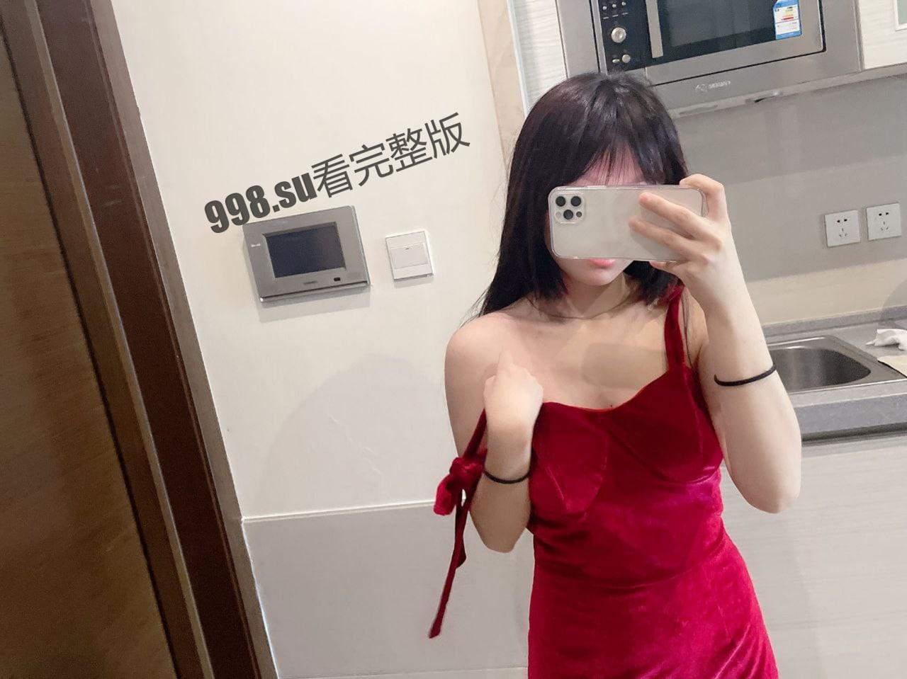 【反差女友】绝美红衣靓女，极致的诱惑  第1张