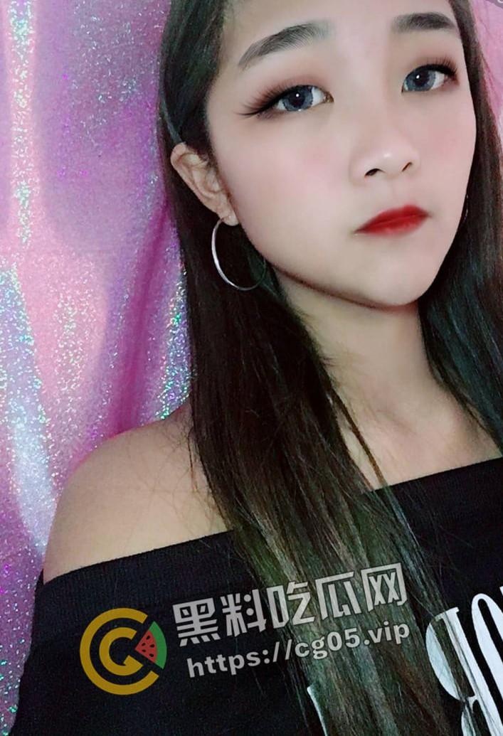 贵州惠水00后精神小妹【朱柳英】裸贷买苹果手机 被心机男重装电脑复制视频将其曝光 钢笔猛插小妹嫩逼  第4张