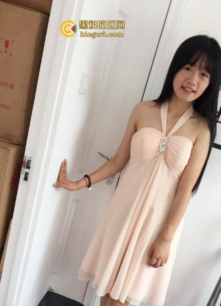 长沙理工15级卓越班【蒋鑫】黑丝情趣视频被男友曝光，骚得不一般，玩的花活让人看了上头！  第10张