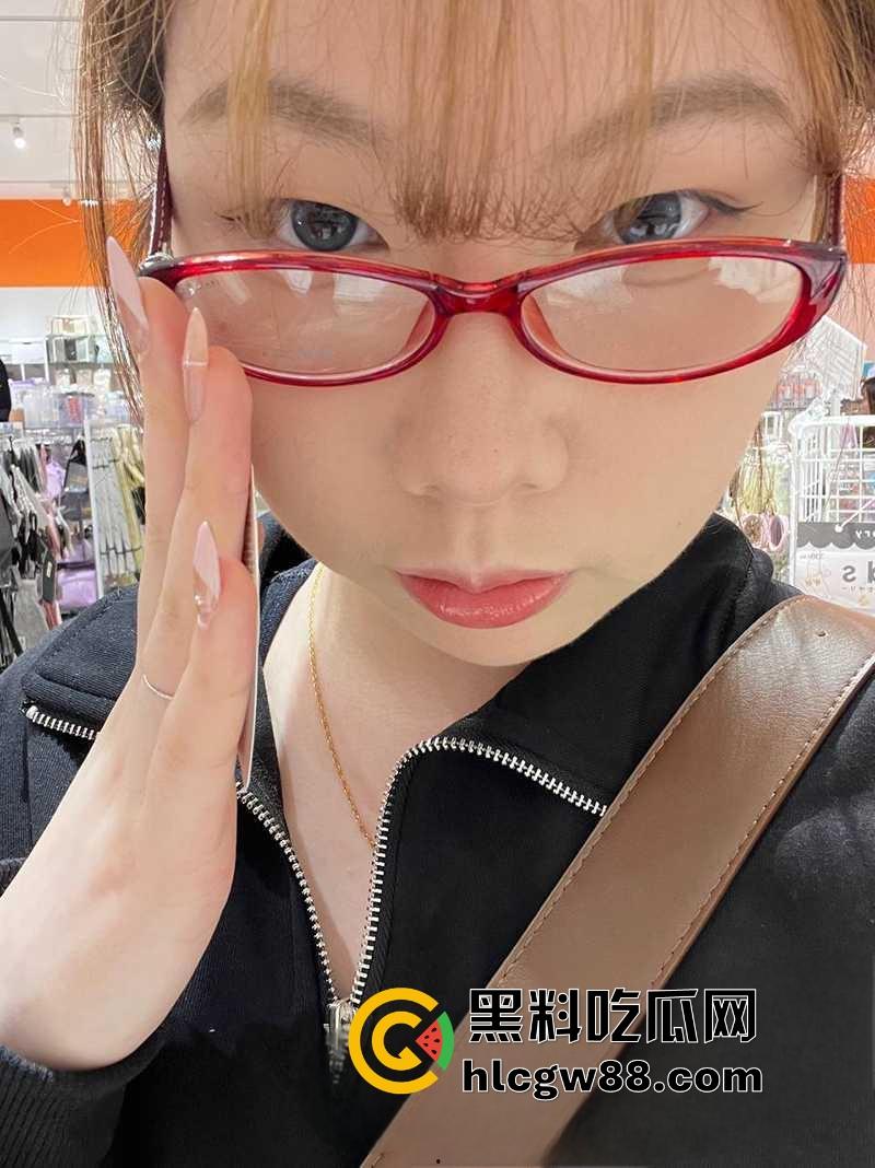 日本大阪留学生【朱淑慧】出轨丑闻炸裂留学圈,大奶母狗主动求肛塞爆操,逼一天不干就痒! 第7张 日本大阪留学生【朱淑慧】出轨丑闻炸裂留学圈,大奶母狗主动求肛塞爆操,逼一天不干就痒! 第7张