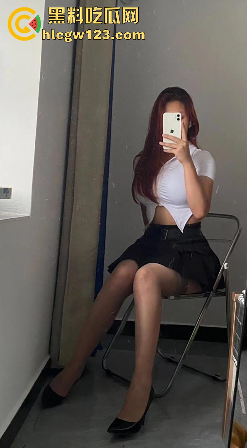 上戏翘臀女神【于子晏】,播音系24级骚母狗,背着男友网恋约炮,被当成母狗操还被曝光! 第6张 上戏翘臀女神【于子晏】,播音系24级骚母狗,背着男友网恋约炮,被当成母狗操还被曝光! 第6张