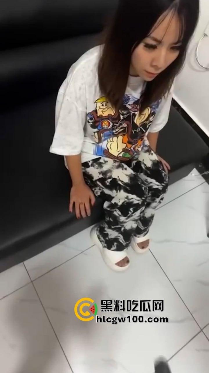 电棍烤肉天天有 鞭打枪击家常饭 东南亚园区猪仔真实生活实况流出 第9张 电棍烤肉天天有 鞭打枪击家常饭 东南亚园区猪仔真实生活实况流出 第9张