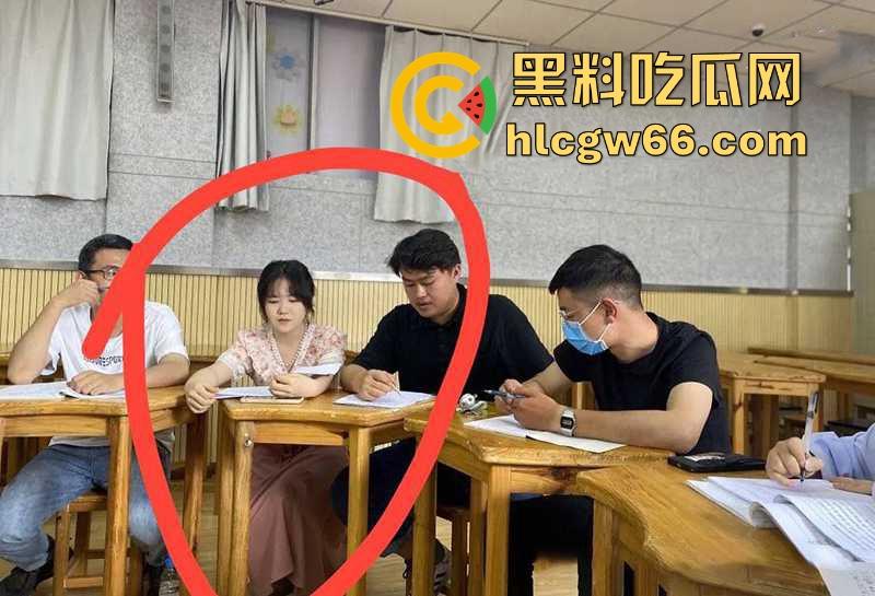 昆明先锋小学老师【缪青颖】知三当三性爱视频被曝 先进女教师竟是淫骚母狗! 第6张 昆明先锋小学老师【缪青颖】知三当三性爱视频被曝 先进女教师竟是淫骚母狗! 第6张