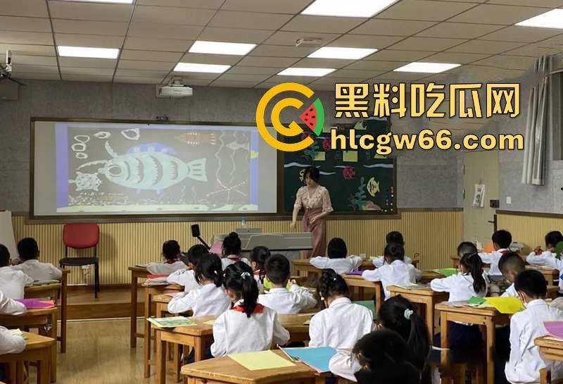 昆明先锋小学老师【缪青颖】知三当三性爱视频被曝 先进女教师竟是淫骚母狗! 第7张 昆明先锋小学老师【缪青颖】知三当三性爱视频被曝 先进女教师竟是淫骚母狗! 第7张