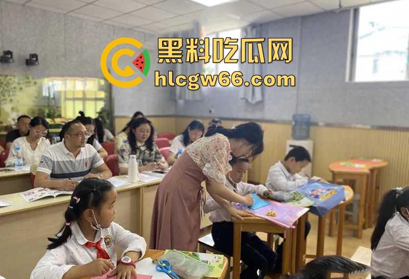 昆明先锋小学老师【缪青颖】知三当三性爱视频被曝 先进女教师竟是淫骚母狗! 第9张 昆明先锋小学老师【缪青颖】知三当三性爱视频被曝 先进女教师竟是淫骚母狗! 第9张