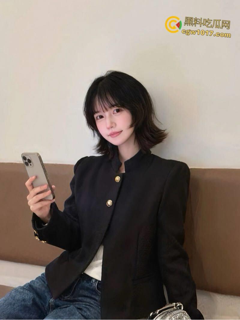 推特00后绿帽淫妻【熊猫可乐】,跪地口交蒙眼调教,淫语自慰跪舔口交,湿滑小嘴堪称天然精液容器! 第1张 推特00后绿帽淫妻【熊猫可乐】,跪地口交蒙眼调教,淫语自慰跪舔口交,湿滑小嘴堪称天然精液容器! 第1张