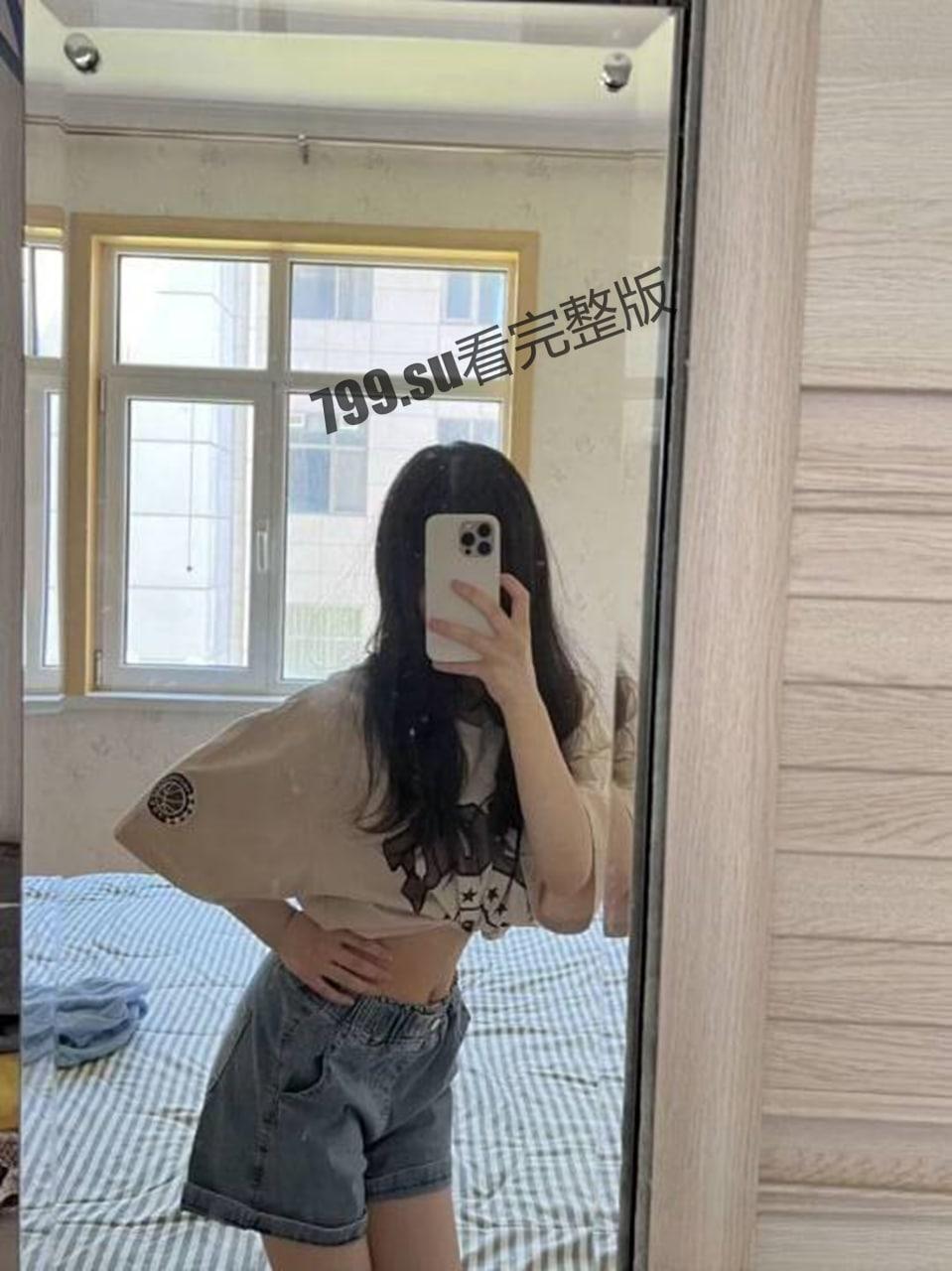 前女友系列 上海金华 孙方仪 脚踏两只船纯拜金女给男友戴绿帽被曝光  第8张