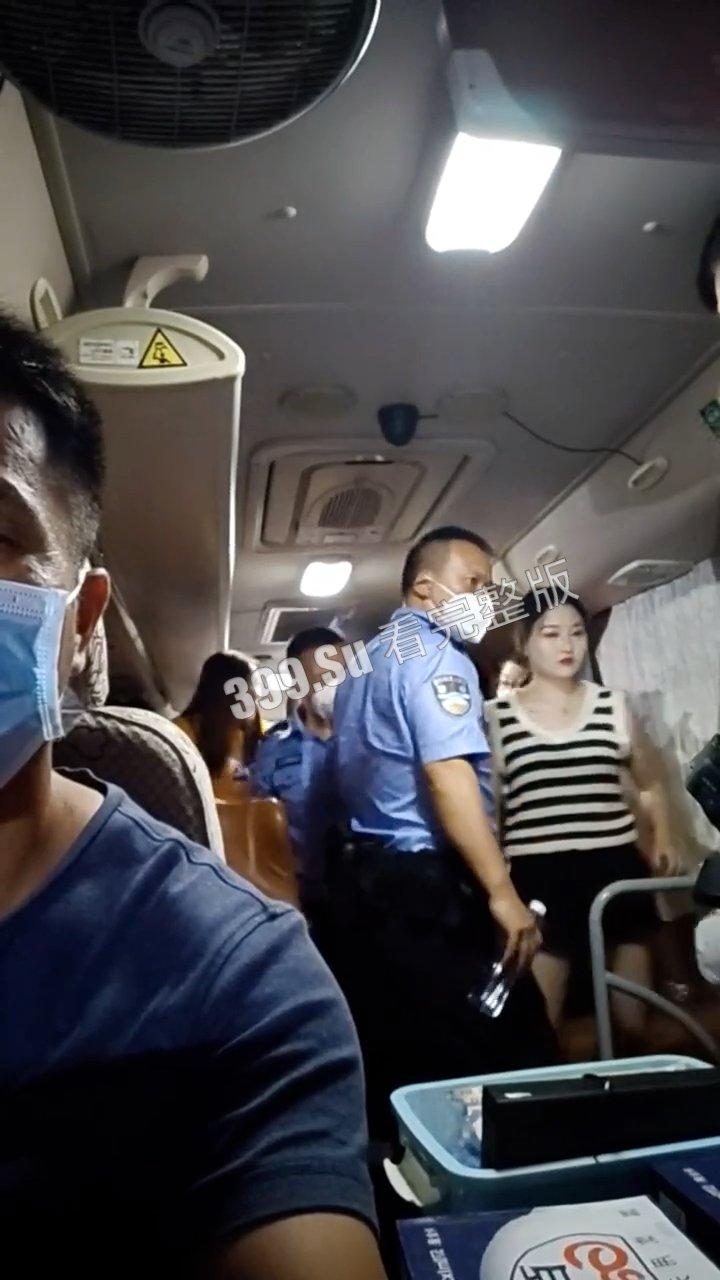 扫黄合集  常在河边走哪有不湿鞋 祝所有看到此视频的瓜友们都能在探险中平安归来！ 第6张