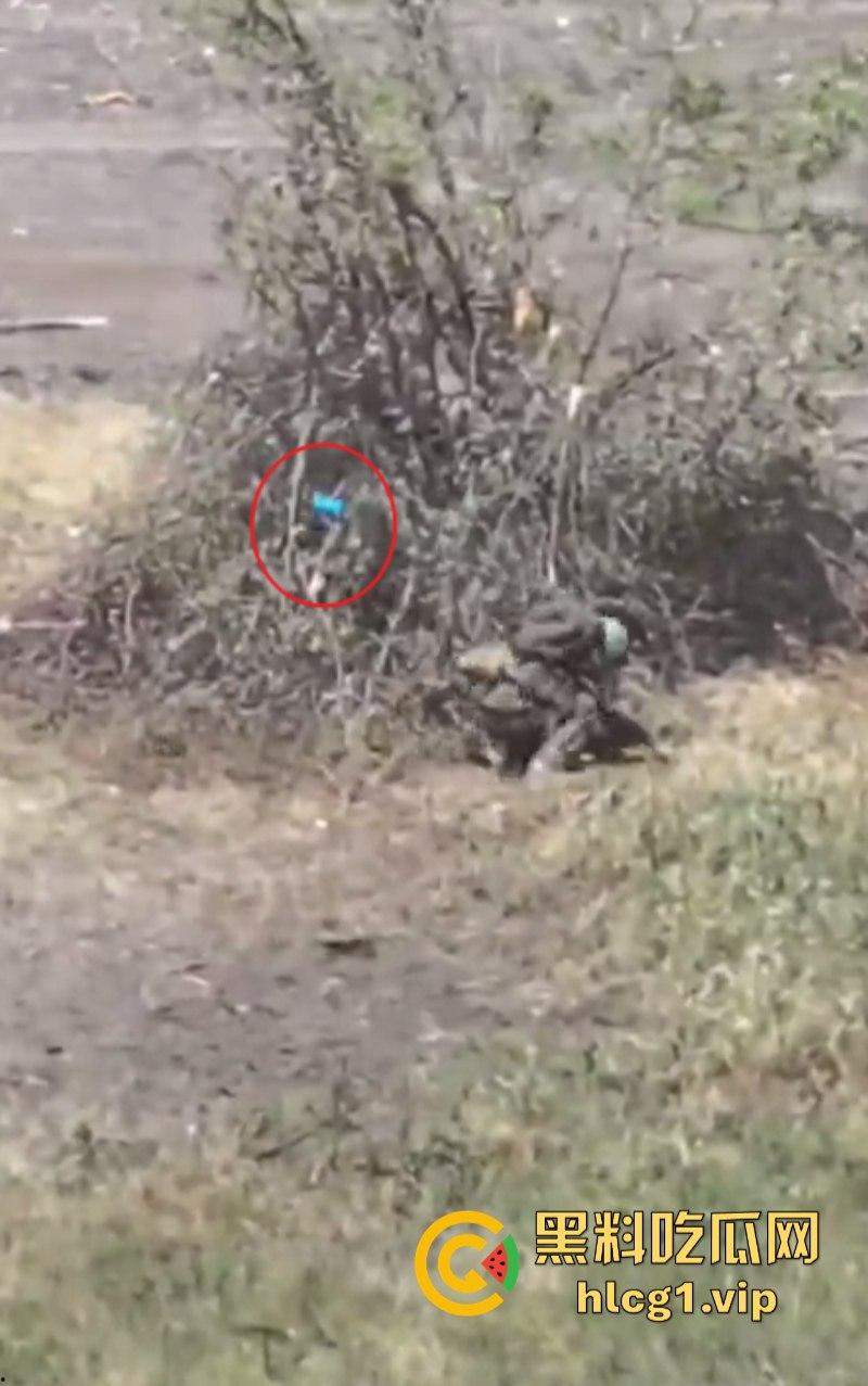 现实版的落地成盒！两名中国人加入俄军后第一天就双双阵亡！  第9张