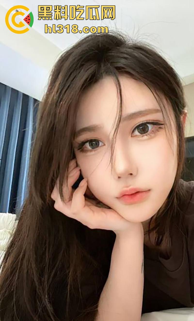 抖音54万粉丝网红【DJMILK】,极品身材颜值女神,结果却是富人母狗,潜规则淫乱自拍视频流出! 第4张 抖音54万粉丝网红【DJMILK】,极品身材颜值女神,结果却是富人母狗,潜规则淫乱自拍视频流出! 第4张