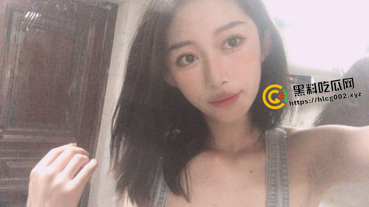 江苏大学反差婊 校外兼职的艺术生母狗 美鲍鱼一线天 巨乳挺拔 逼都要被富二代扣烂了  第3张