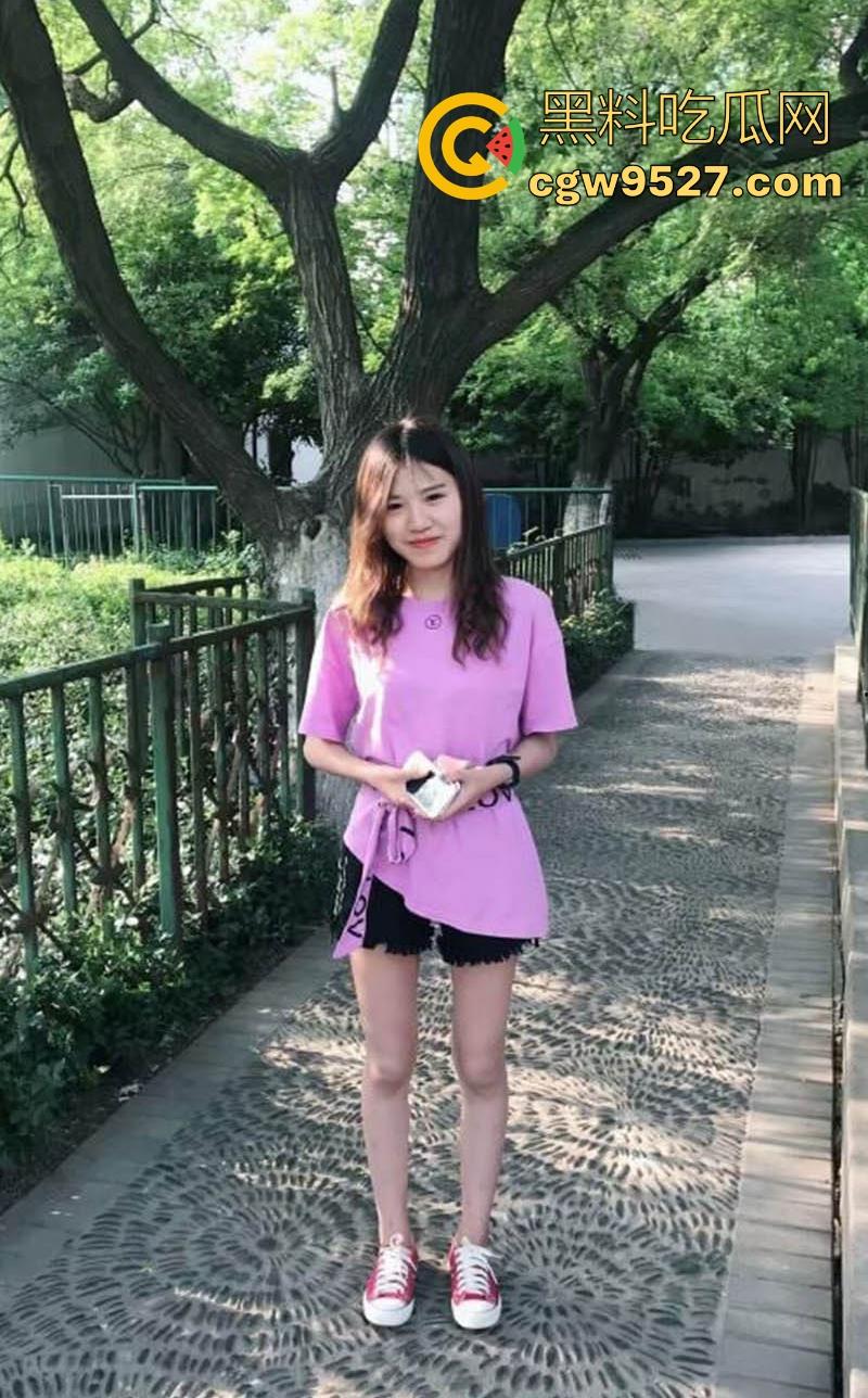 广西工商职业学院【陈星语】分手后私密视频被前男友泄露，露脸性爱，曲线曼妙眼神魅惑，翘臀求操！  第3张