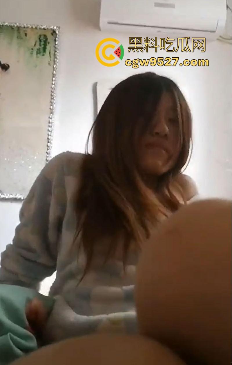 广西工商职业学院【陈星语】分手后私密视频被前男友泄露，露脸性爱，曲线曼妙眼神魅惑，翘臀求操！  第7张