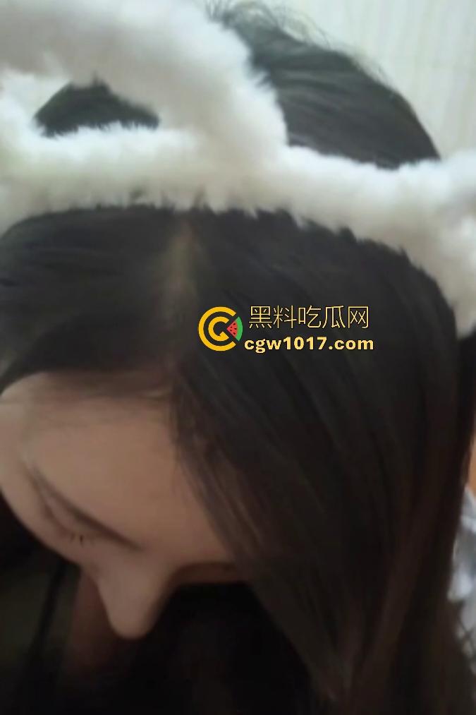 日本清泉女子大学女神下海，为了赚钱主动找金主上门做男友，跪舔巨屌口交，侍奉如女优附体，这演技还真不赖！  第5张