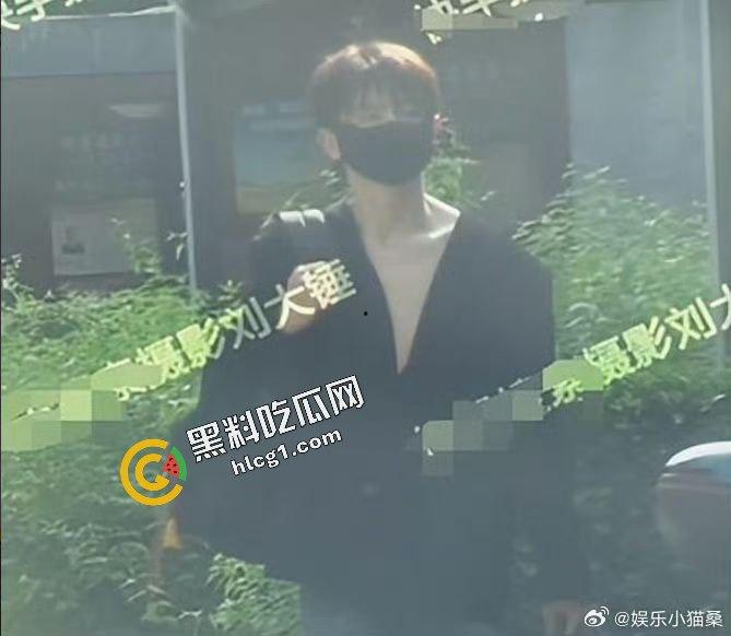 塌房事件《庆余年》二皇子刘瑞瑞塌房 深夜约会短裙美女被狗仔曝光 视频流出 第4张 塌房事件《庆余年》二皇子刘瑞瑞塌房 深夜约会短裙美女被狗仔曝光 视频流出 第4张