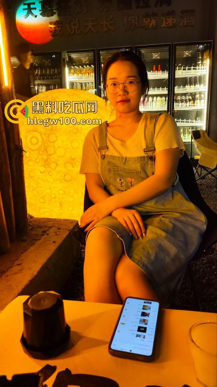 宜春学院法学骚母狗【彭云颢】丰乳肥臀百人斩，天天裸聊钓男大，玩转采阳补阴，骚穴永远不饱！  第4张