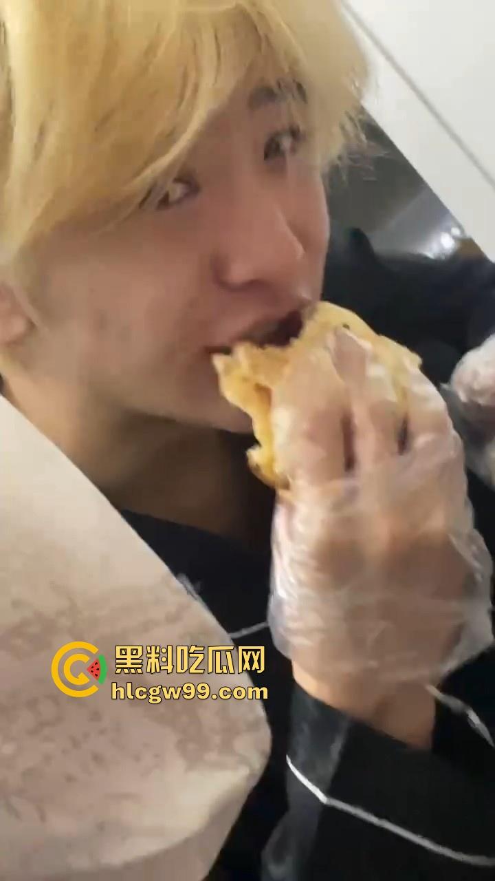 上海故事汇！淮海男模【鲍煜强】打气 软饭 下头男前女友开斯跟不雅视频曝光，常年pua黄赌毒全占！  第10张