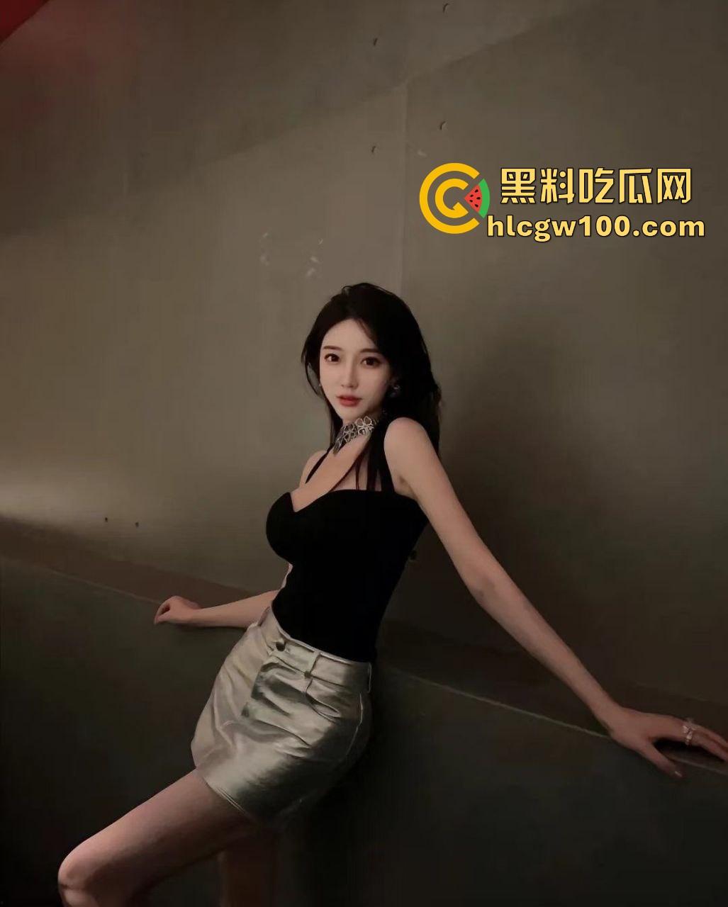 成都194肌肉猛男【碳水炸弹】暴力约炮性感御姐,爆操到子宫骚母狗浪叫连连,腹肌才是通行证,狼友快操练起来! 第9张 成都194肌肉猛男【碳水炸弹】暴力约炮性感御姐,爆操到子宫骚母狗浪叫连连,腹肌才是通行证,狼友快操练起来! 第9张