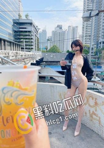 抖音阿朱 新作！到哪都是焦点的超级网红女神 性感网袜户外大胆开放  第2张