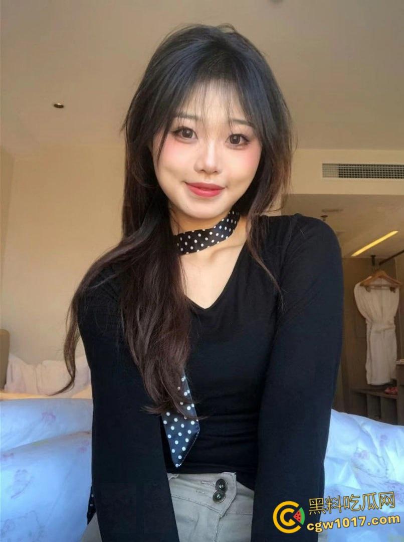 身材一流的舞蹈系女友,特别会骚叫的长发苗条美眉,抠两下就流水脱光全程主动 ,女上M腿使劲肏张着嘴尖叫 ! 第1张 身材一流的舞蹈系女友,特别会骚叫的长发苗条美眉,抠两下就流水脱光全程主动 ,女上M腿使劲肏张着嘴尖叫 ! 第1张