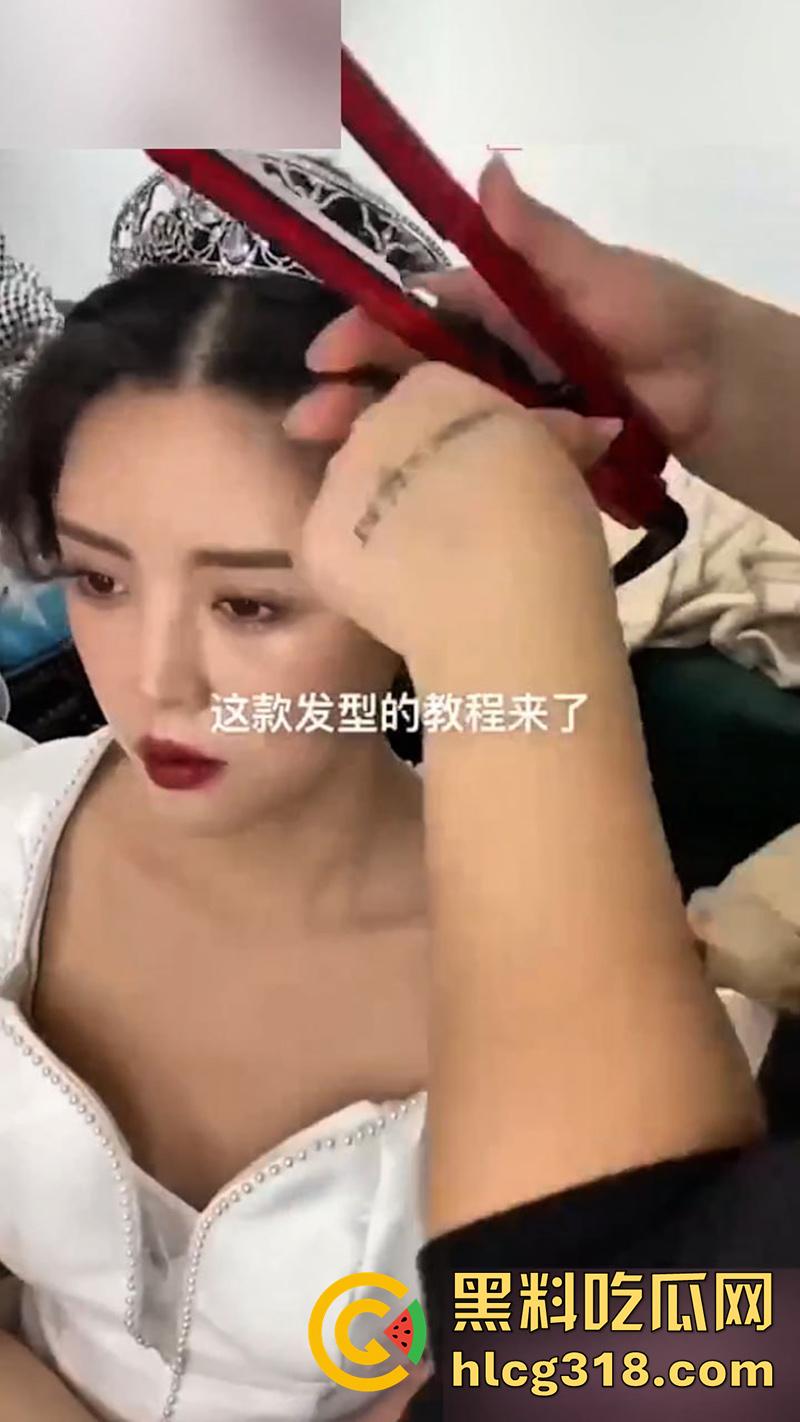 快手直播擦边合集，瞬间的春光乍泄让人大饱眼福，多个主播多次出境，有没有你喜爱的女神？  第1张