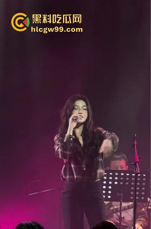 750万粉丝网红『李雨菲 』惊天爆料,舅舅新年祝福引发噩梦 回忆童年被猥亵细节全网炸裂! 第19张 750万粉丝网红『李雨菲 』惊天爆料,舅舅新年祝福引发噩梦 回忆童年被猥亵细节全网炸裂! 第19张