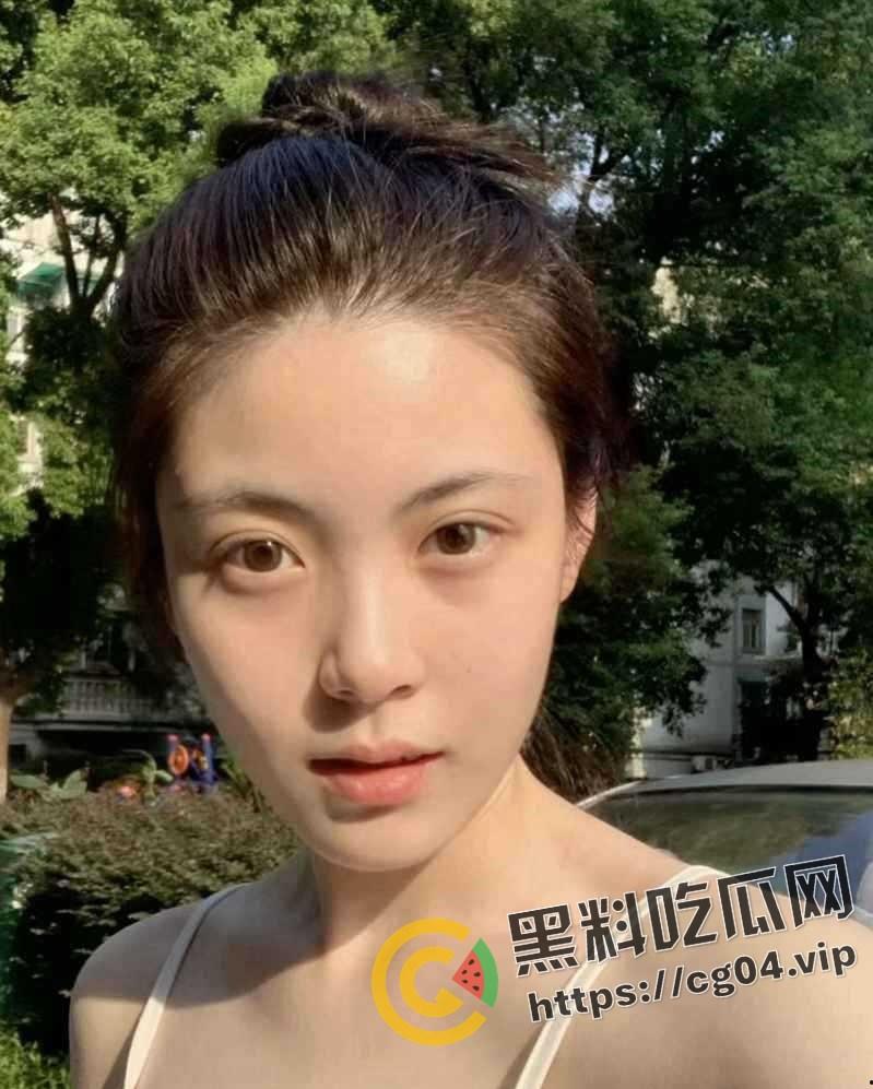 湖南师范学院【范瑞瑞】 与班主任私通奸情长达一年半 后被老师妻子抓住并曝光小三  第3张