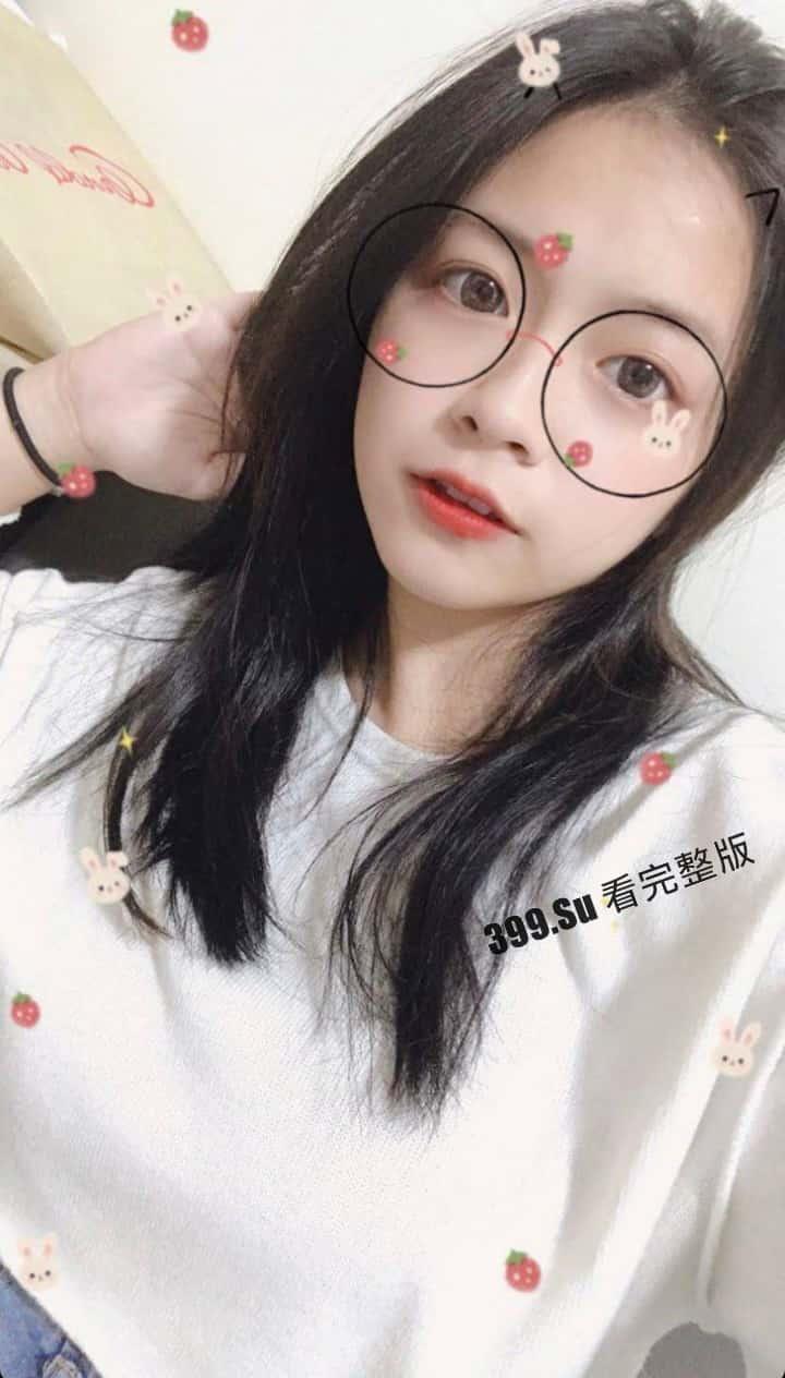 台湾岭东科技大学 漂亮妹妹 林柳瑾 和男友啪啪 泄密流出 没想到衣服下的身材这么顶！  第10张