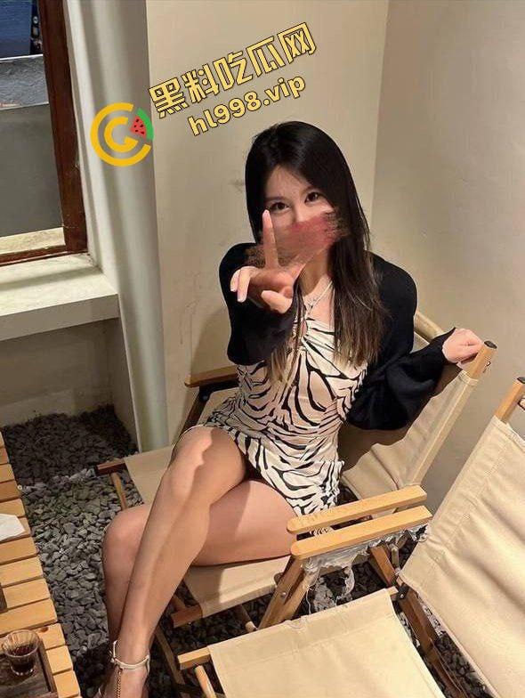 抖音风韵犹存少妇『zhuzhu』结婚前约炮大哥 最后找老实人嫁了 贱逼就该曝光 独家流出！  第4张