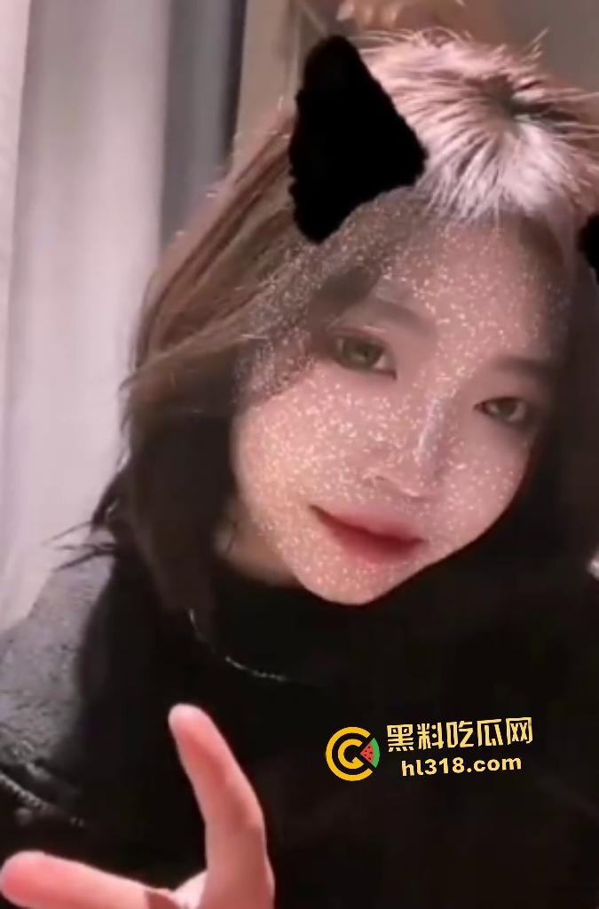 上海交大女神【莫曦涵】高材生变职场淫乱母狗，经济策划的职场新星，学历再高也挡不住她骨子里的骚！  第1张