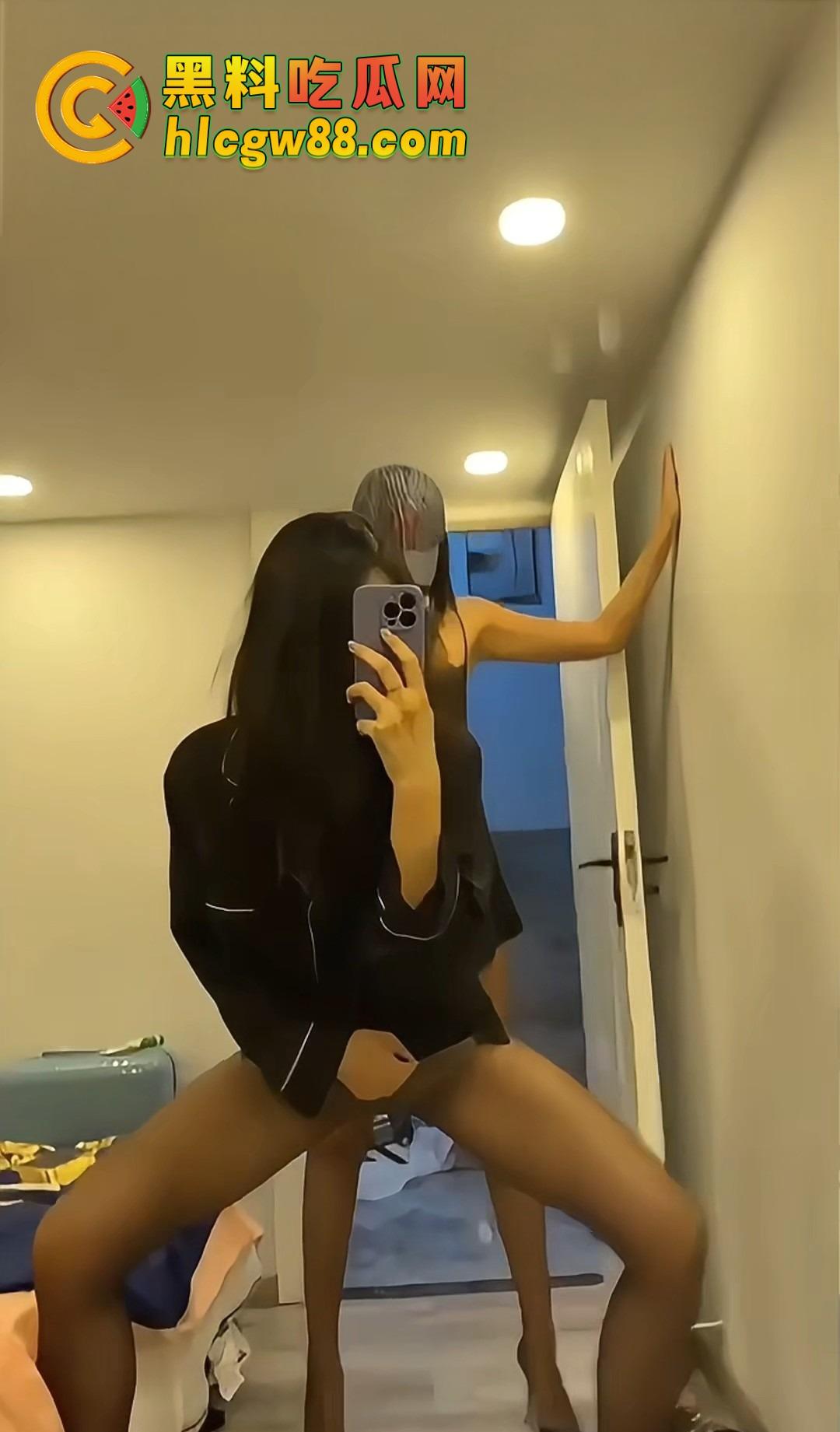 舔狗充钱才看的骚逼裸舞,这里全网白嫖,抖音封杀的性感热舞大秀,这里限时免费撸到爽,错过就亏大了! 第25张 舔狗充钱才看的骚逼裸舞,这里全网白嫖,抖音封杀的性感热舞大秀,这里限时免费撸到爽,错过就亏大了! 第25张