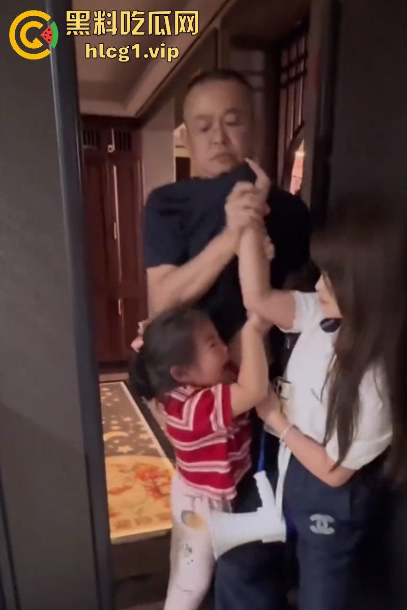 离完婚就不能见小孩?江苏泰州女子回家看小孩遭公公拳打脚踢! 第8张 离完婚就不能见小孩?江苏泰州女子回家看小孩遭公公拳打脚踢! 第8张