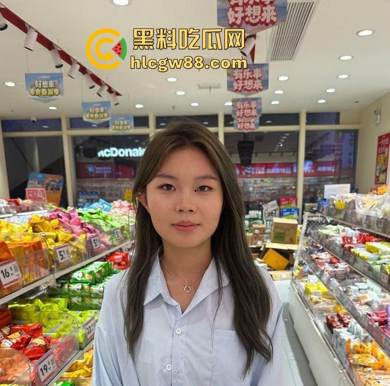 湖南衡阳极品学生妹【胡晓怡】自拍露点顶级诱惑 开房榨干男友还意犹未尽! 第2张 湖南衡阳极品学生妹【胡晓怡】自拍露点顶级诱惑 开房榨干男友还意犹未尽! 第2张