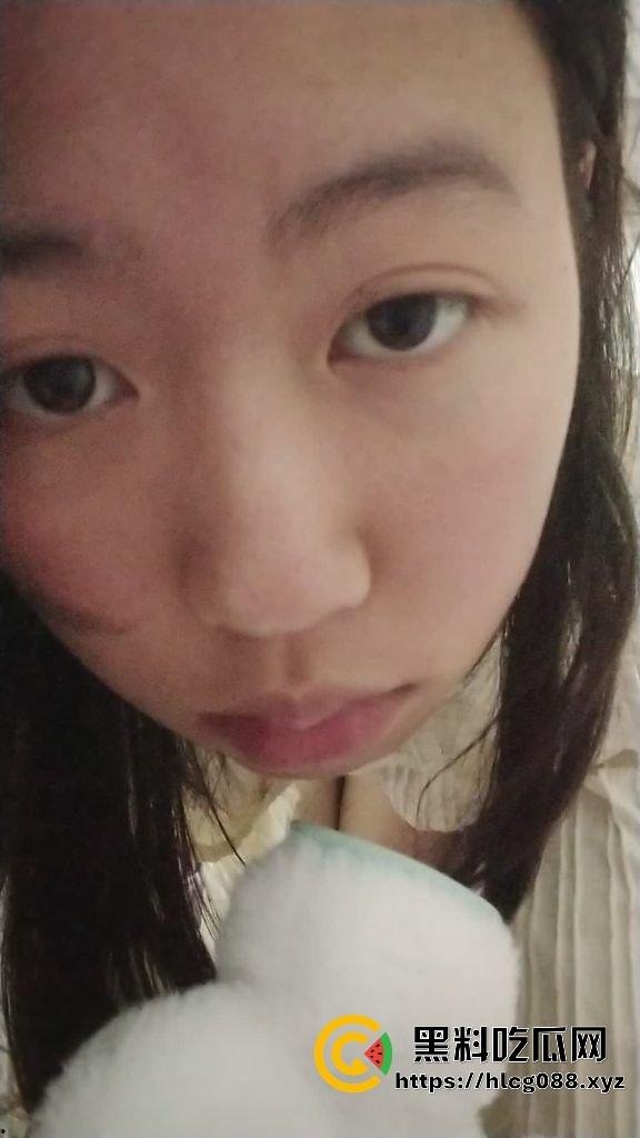 四川眉山仁寿县【李佳玲】背着男友偷人,分手后骚料满天飞,这贱货下贱得让人想吐! 第5张 四川眉山仁寿县【李佳玲】背着男友偷人,分手后骚料满天飞,这贱货下贱得让人想吐! 第5张