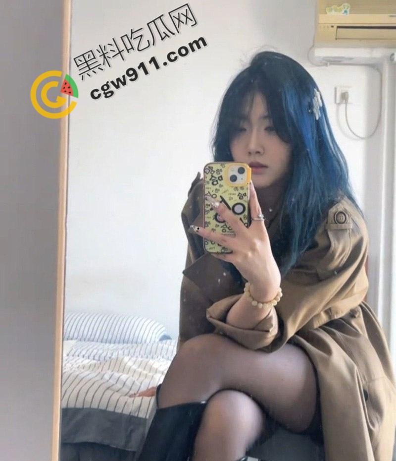 山西临汾【徐淼淼】与男友中秋夜酒店狂欢:对镜自拍巨乳翘臀迎接猛烈插入,痛快淫叫尽情享受。 第1张 山西临汾【徐淼淼】与男友中秋夜酒店狂欢:对镜自拍巨乳翘臀迎接猛烈插入,痛快淫叫尽情享受。 第1张