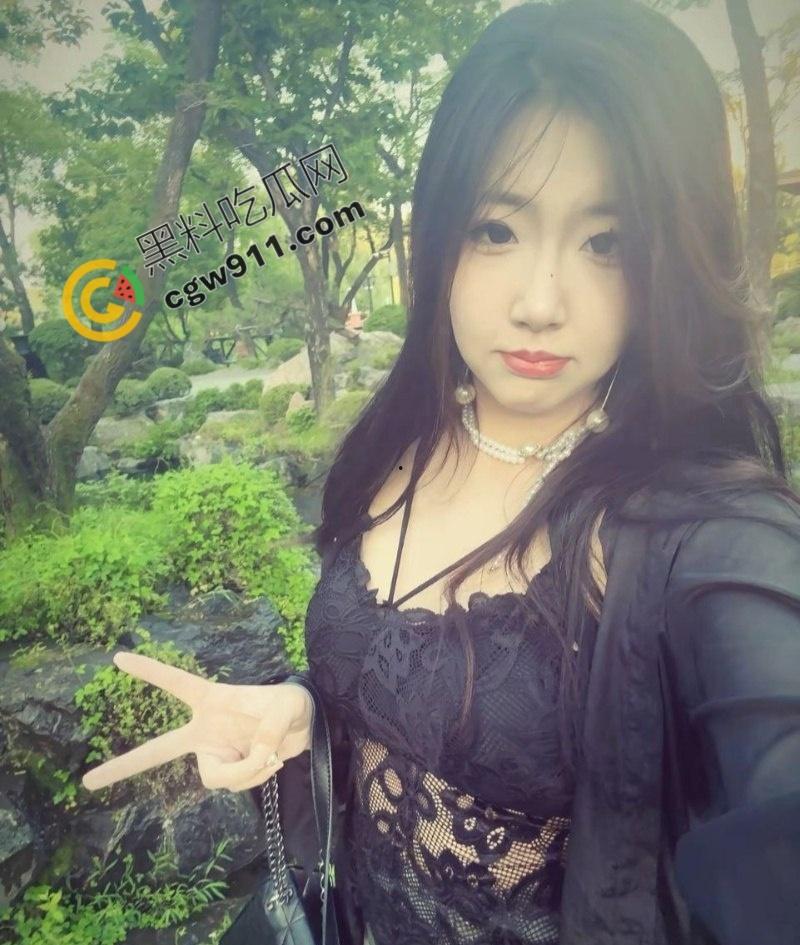 山西临汾【徐淼淼】与男友中秋夜酒店狂欢:对镜自拍巨乳翘臀迎接猛烈插入,痛快淫叫尽情享受。 第3张 山西临汾【徐淼淼】与男友中秋夜酒店狂欢:对镜自拍巨乳翘臀迎接猛烈插入,痛快淫叫尽情享受。 第3张