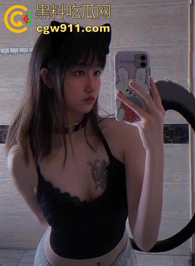 大神曝光小母狗【何梦诗】，湖北人打过胎，超喜欢玩3p和群p，鸡巴大能力强的，需要的来联系！  第6张